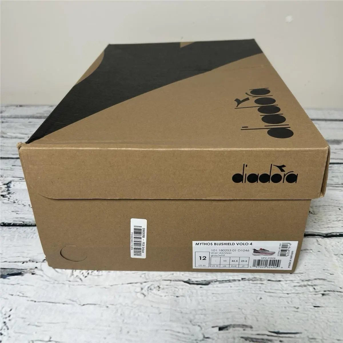 Diadora shoes - diadora Mythos Blushield Volo 4 Running - 180253-D1046 - Grey (UPC: 197020324909) 6