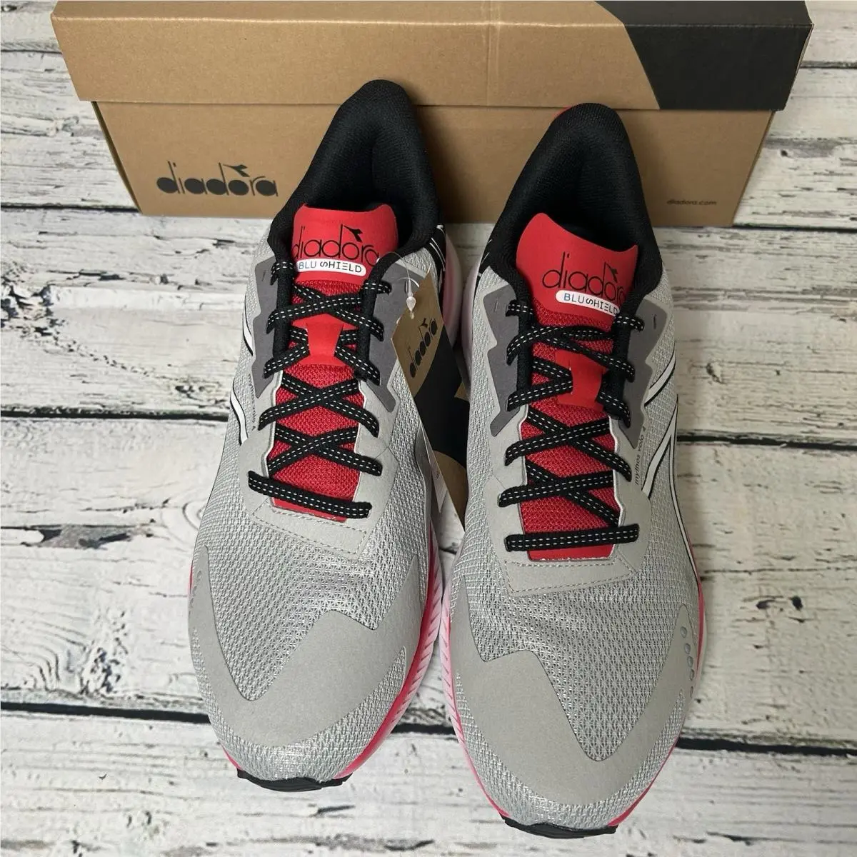 Diadora shoes - diadora Mythos Blushield Volo 4 Running - 180253-D1046 - Grey (UPC: 197020324909) 0