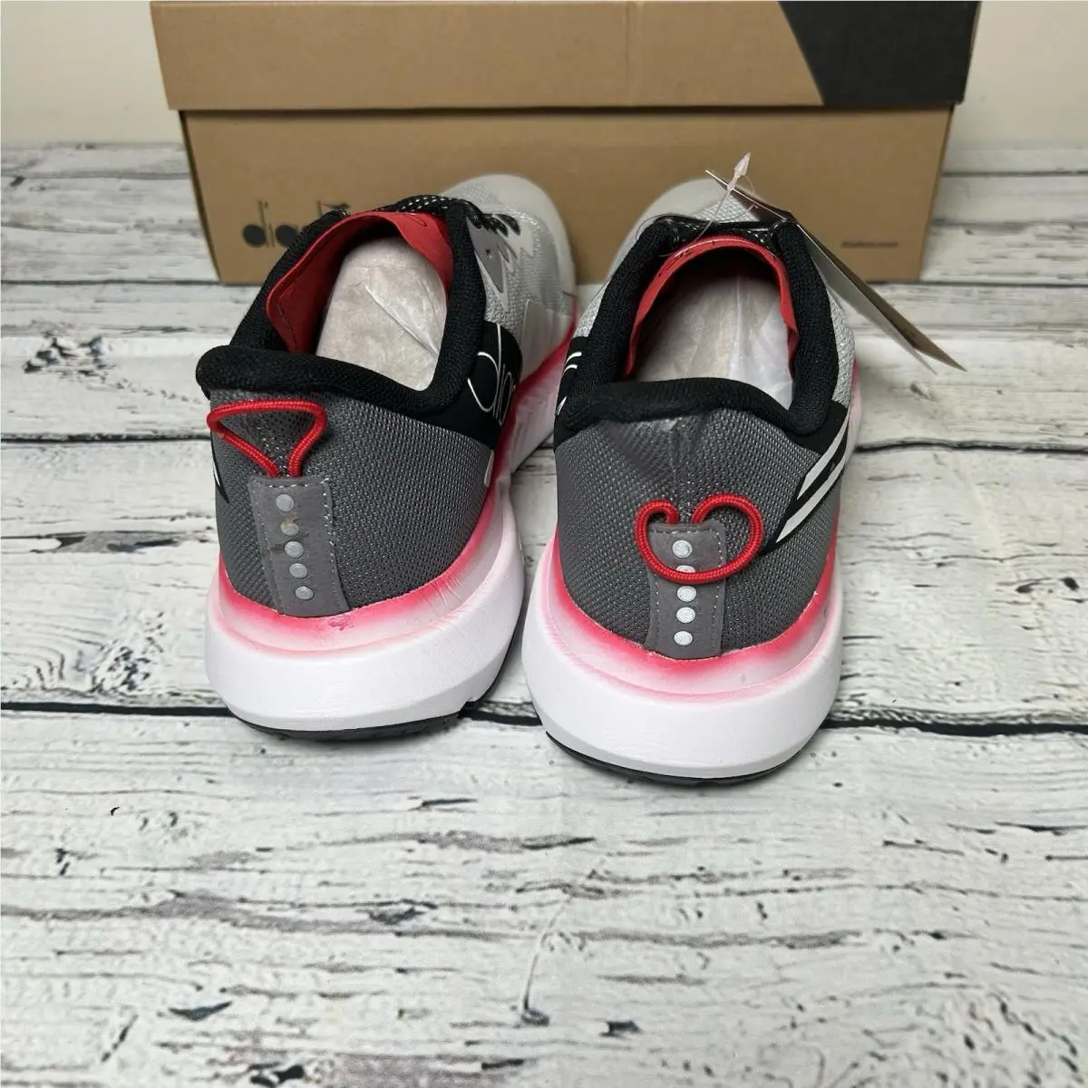 Diadora shoes - diadora Mythos Blushield Volo 4 Running - 180253-D1046 - Grey (UPC: 197020324909) 3