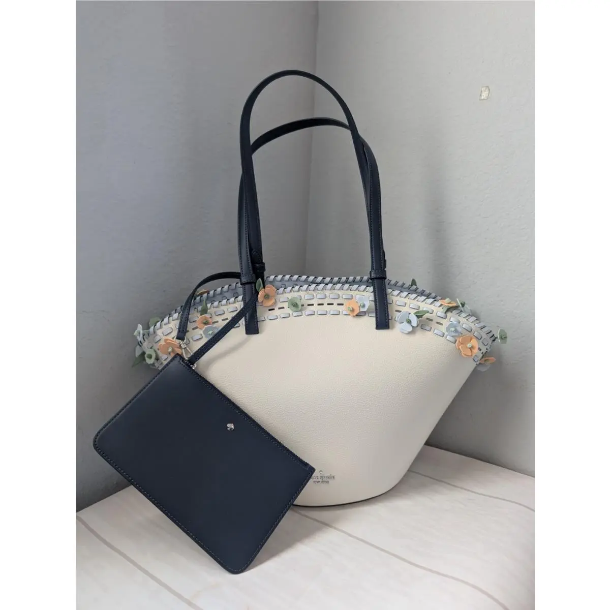 KO727 Dahlia Large Floral Leather Tote with Pouch Wristlet by Kate Spade