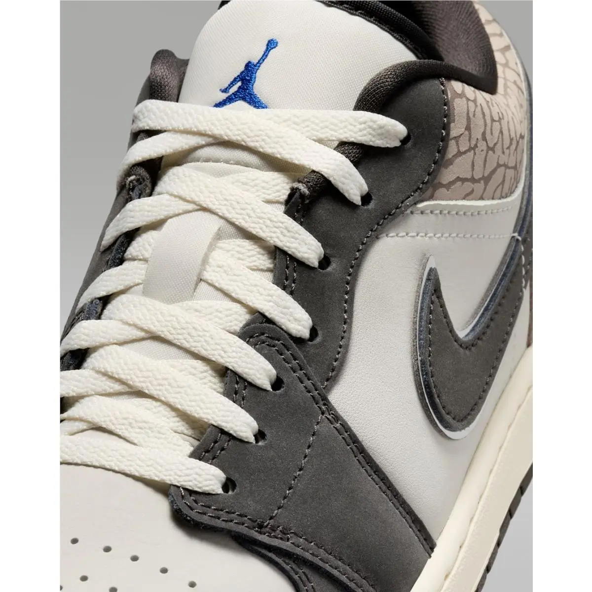 Nike shoes - Air Jordan 1 Low SE - IU2268-100 - Gray 2