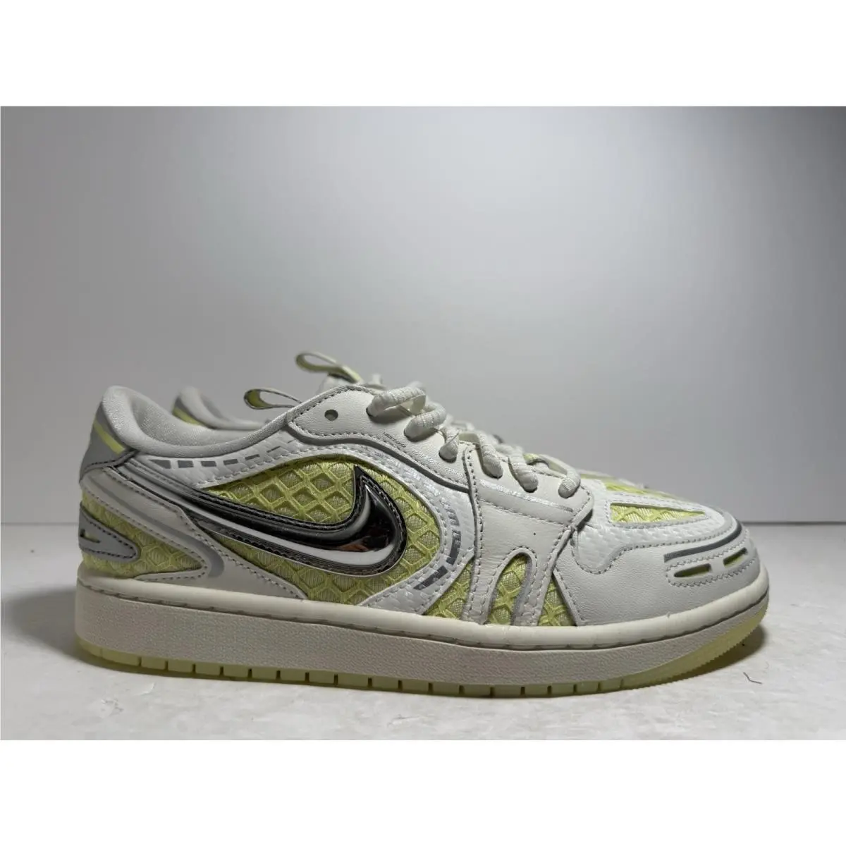 Nike shoes - Air Jordan 1 Low - Air Low - HQ2186-130 - Green 0