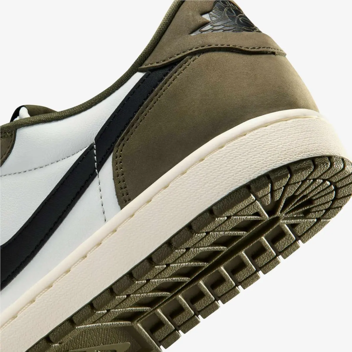 Nike shoes - Nike Air Jordan 1 Retro Low Og Medium - HQ6998-200 - Medium Olive/Summit White/Sail/Black 15