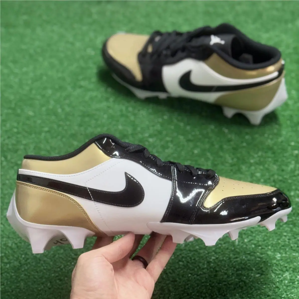 Nike Jordan 1 Low TD Cleat Patent Gold Toe Mens FJ6245-701 Sz 16