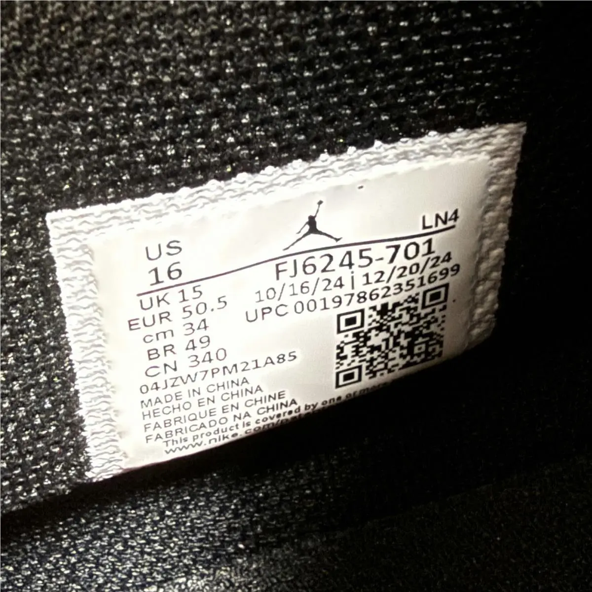 Nike shoes - Jordan 1 Low TD Cleat Patent Gold Toe - FJ6245-701 - White 1