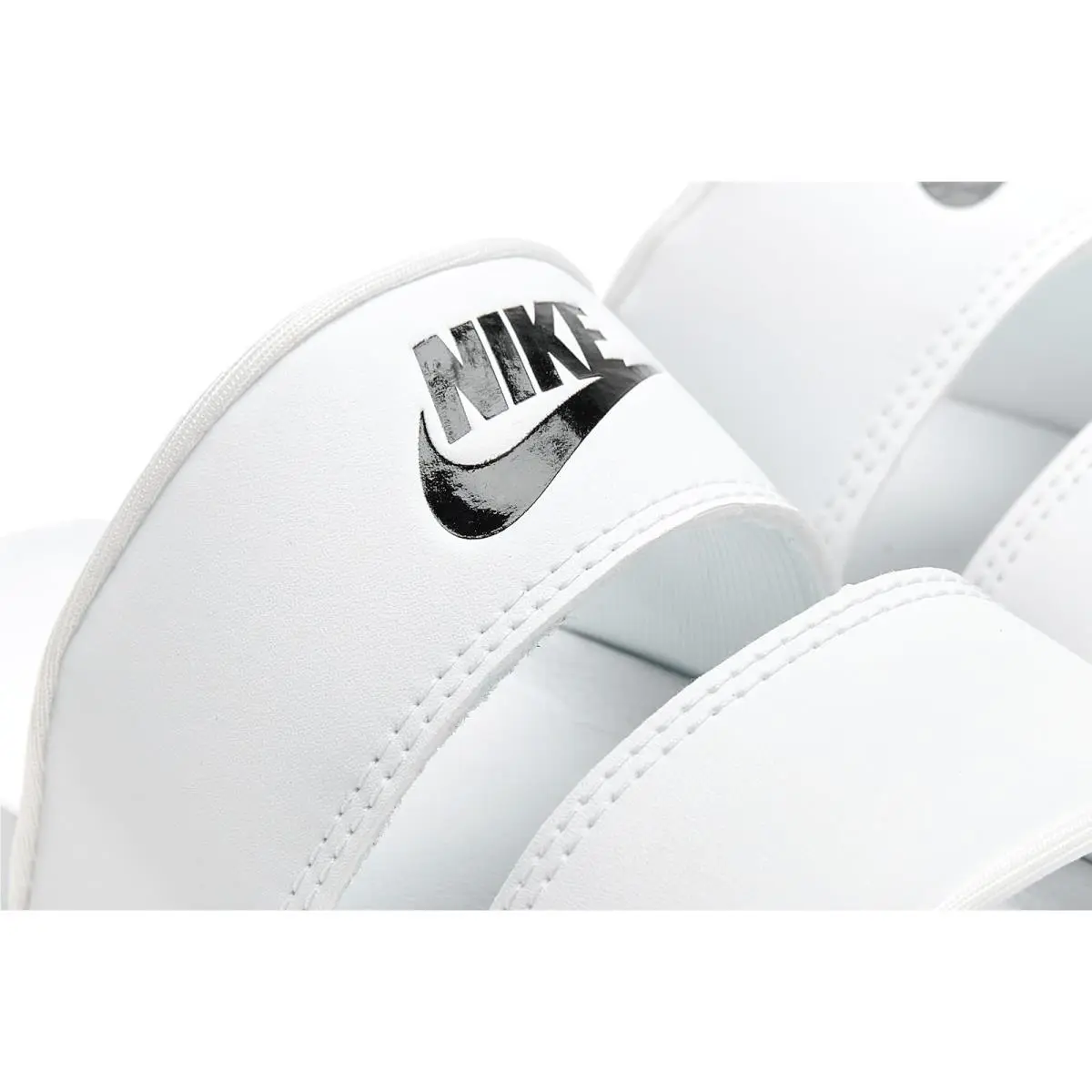 Nike shoes - Black/White/Black 18