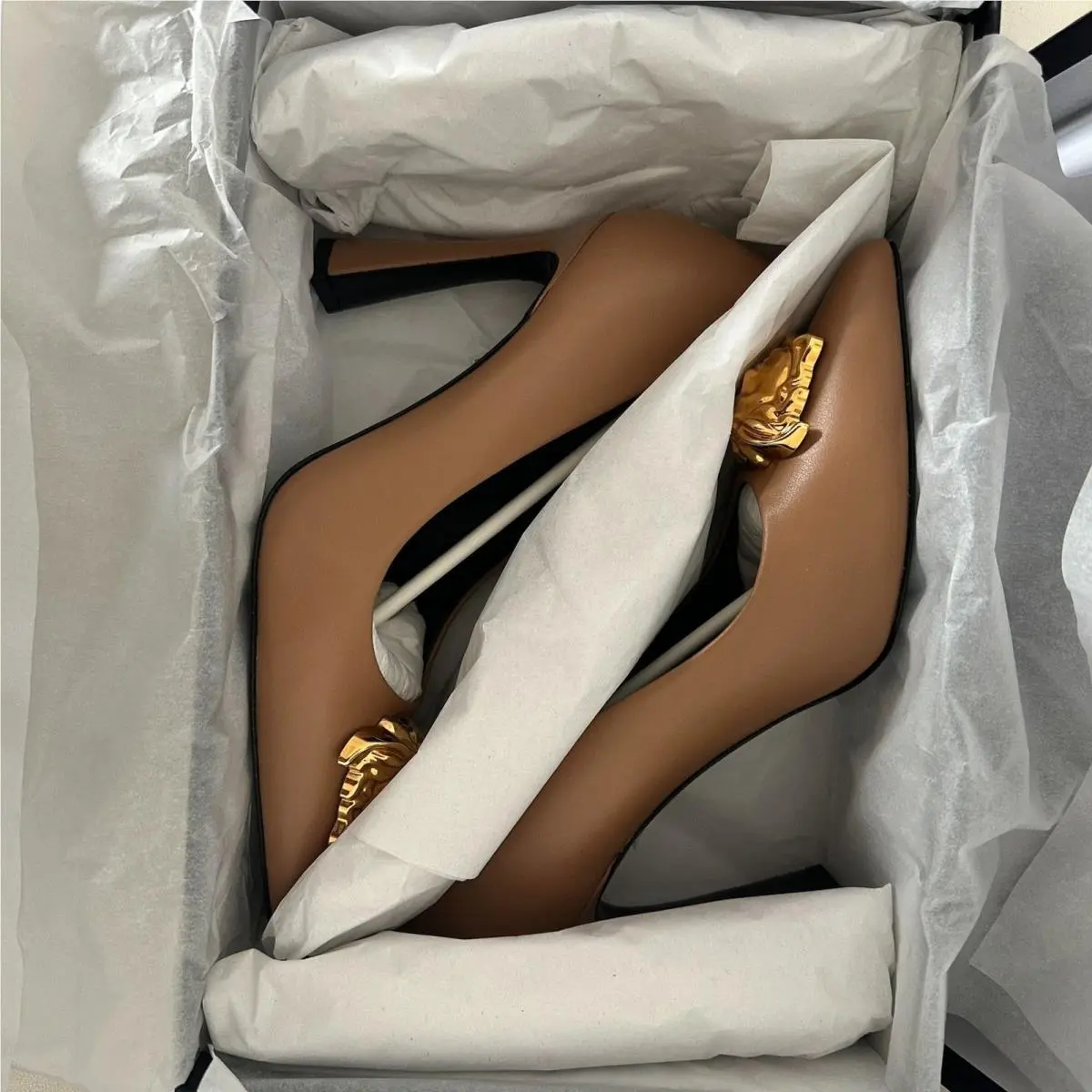 Versace shoes - Beige 3