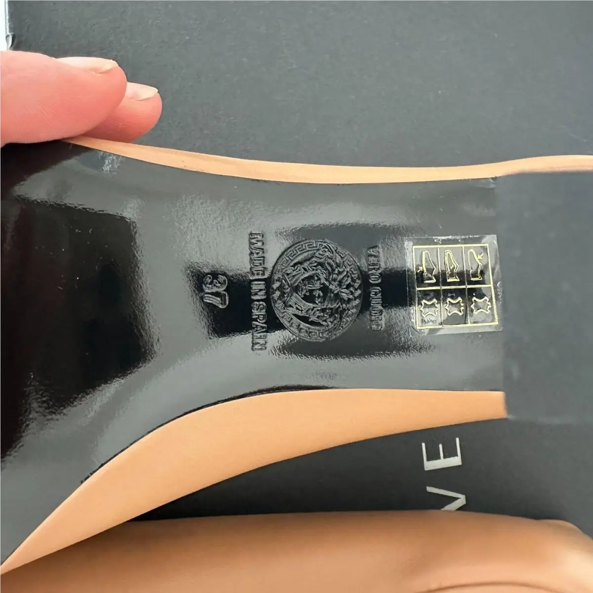 Versace shoes - Beige 7