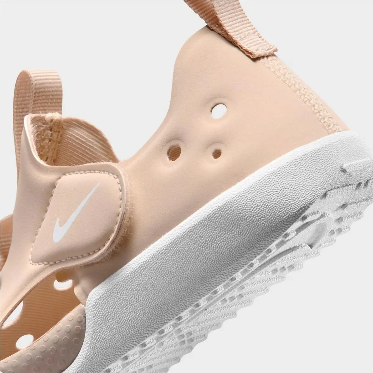 Nike shoes - HF6277 100 - Sanddrift/White 0