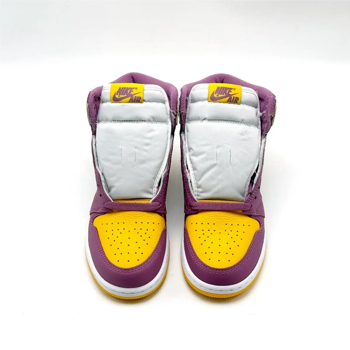 Nike shoes - Air Jordan 1 - Air - Yellow 6