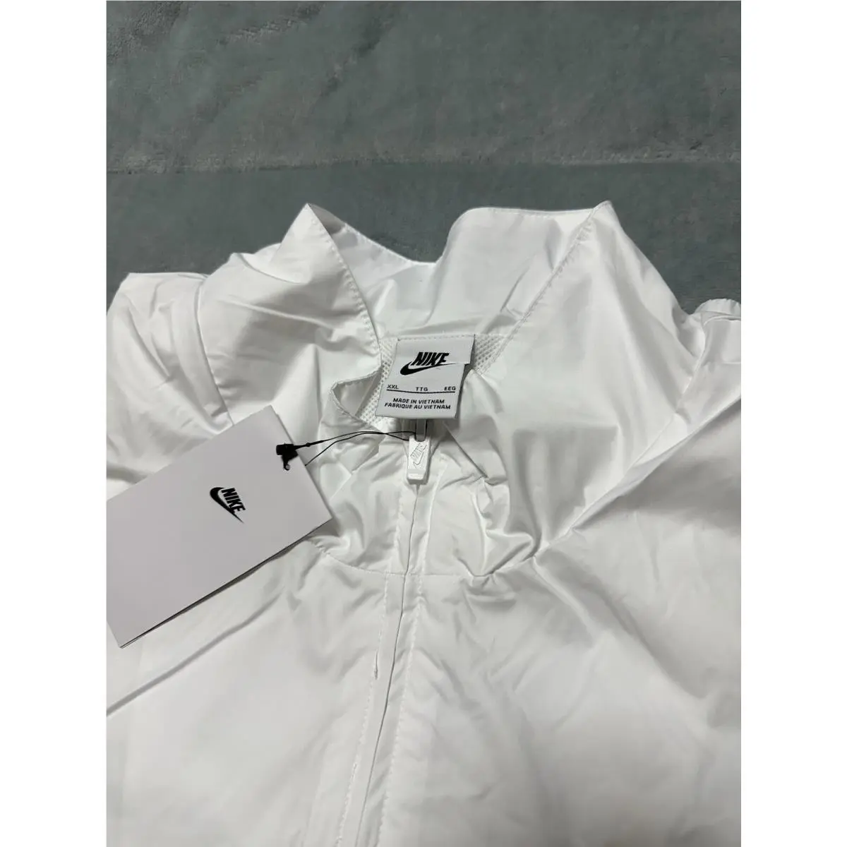Nike clothing - Nike authorized personnel only - authorized personnel only - HJ8117-100 - White 2