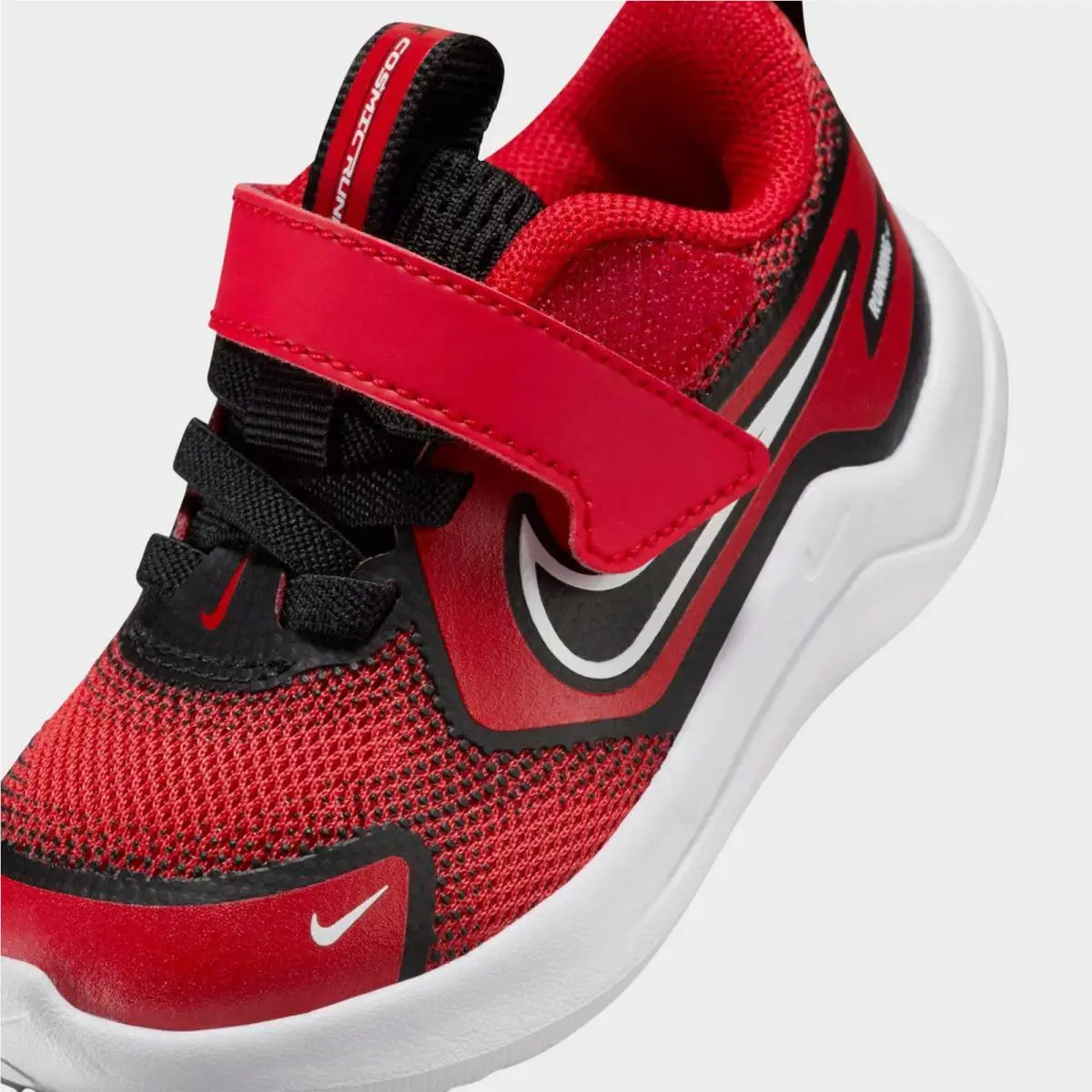 Nike shoes - HM4401 601 - University Red/White/Black 4
