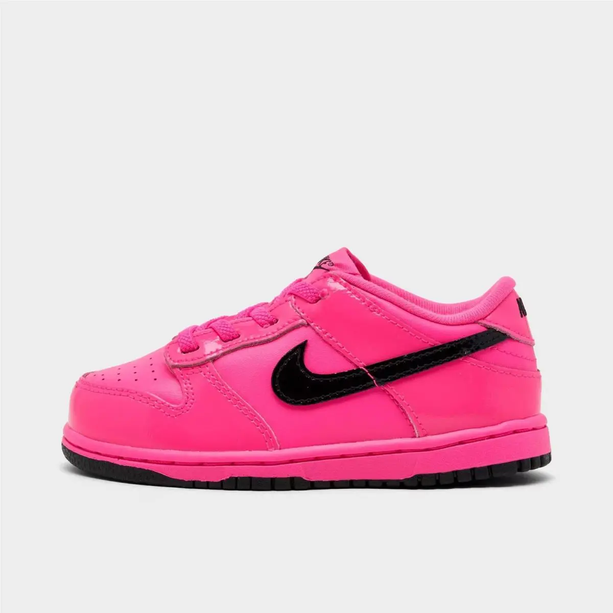 Nike shoes - IV2593 600 - Pink Blast/Pink Blast/Black 3