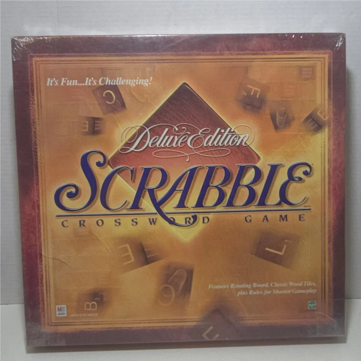 Vintage 1999 Hasbro Scrabble Deluxe Edition Turntable Crossword Game