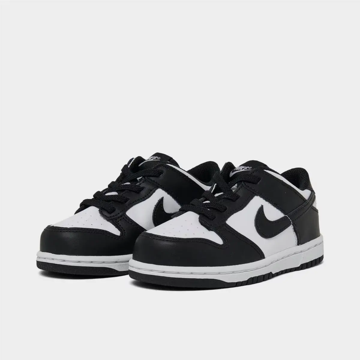 Nike shoes - CW1589 100 - White/Black/White 5