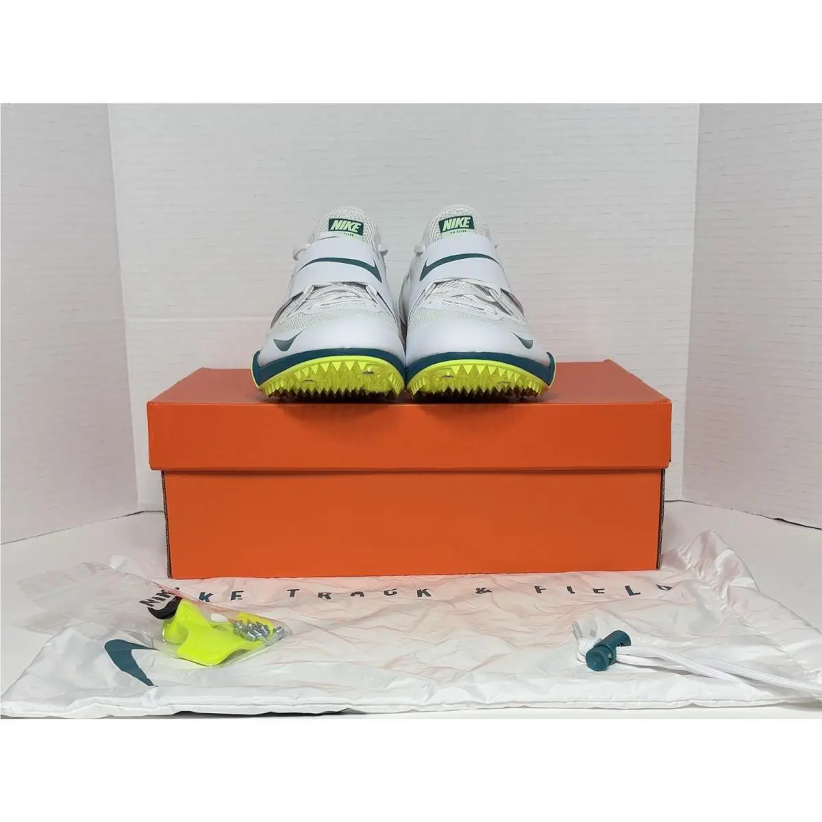 Nike shoes - Nike Pole Vault Elite - Pole Vault Elite - FZ9649-100 - White 10