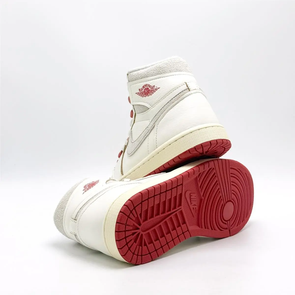 Nike shoes - Nike Air Jordan 1 - Air - DB4612-100 - Beige 8