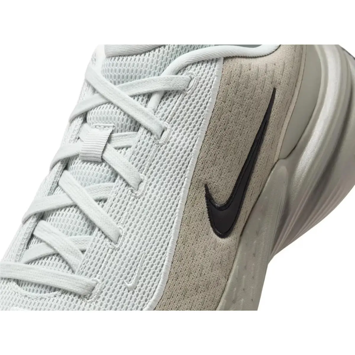 Nike shoes - Silver/Black 15