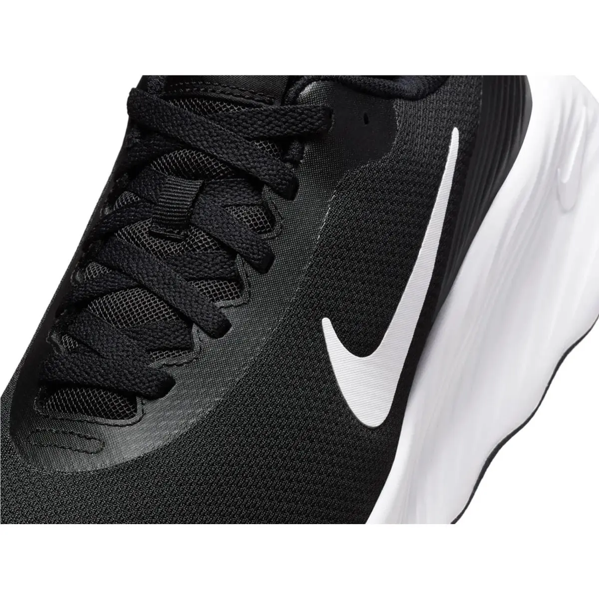 Nike shoes - Black/White 15