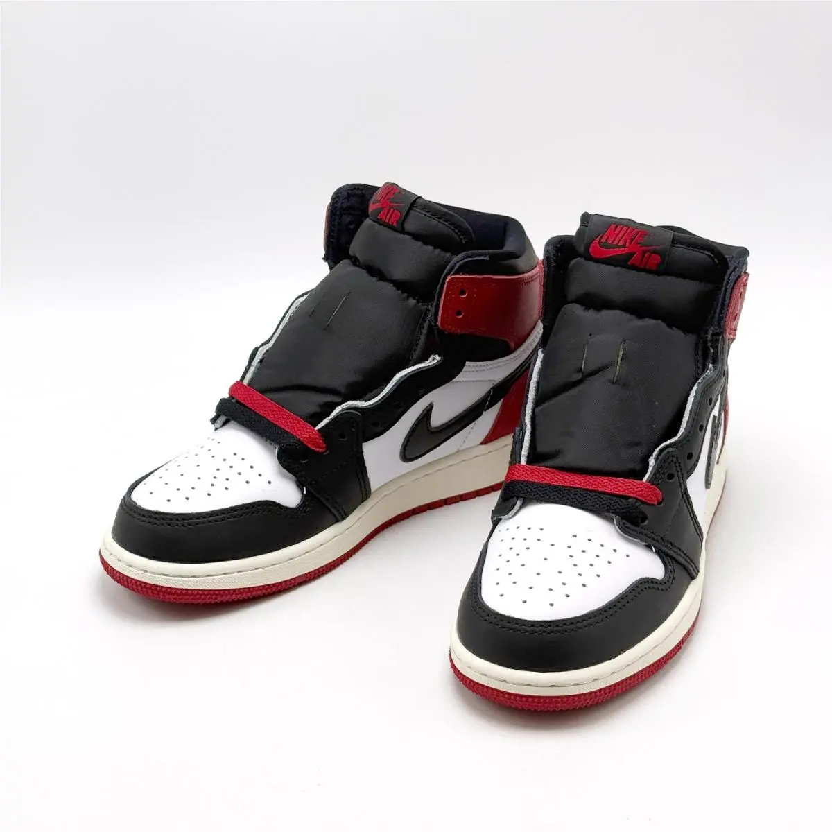 Nike shoes - Air Jordan 1 Mid - Air Mid - Black 0