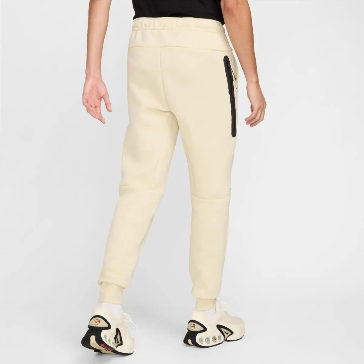 Nike clothing - Nike Tech - Tech - HV0959-234 - Beige 0