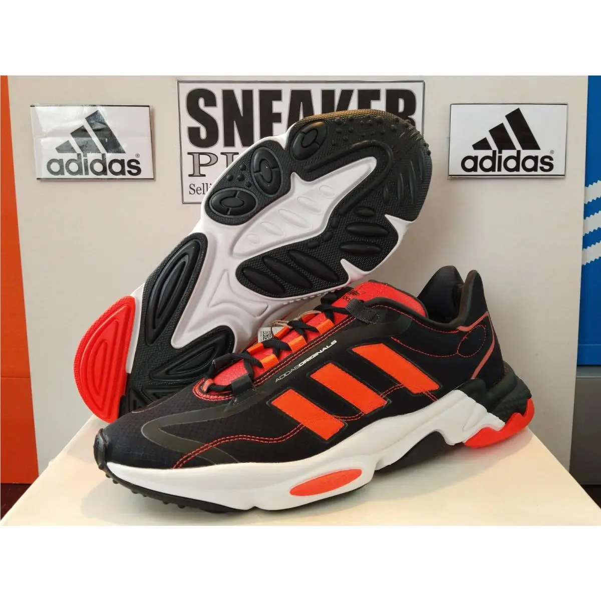 Adidas shoes - Adidas Ozweego Pure - Ozweego Pure - H04536 - Core Black / Cloud White - Solar Red, Manufacturer: Core Black / Cloud White - Solar Red (UPC: 194817781716) 0