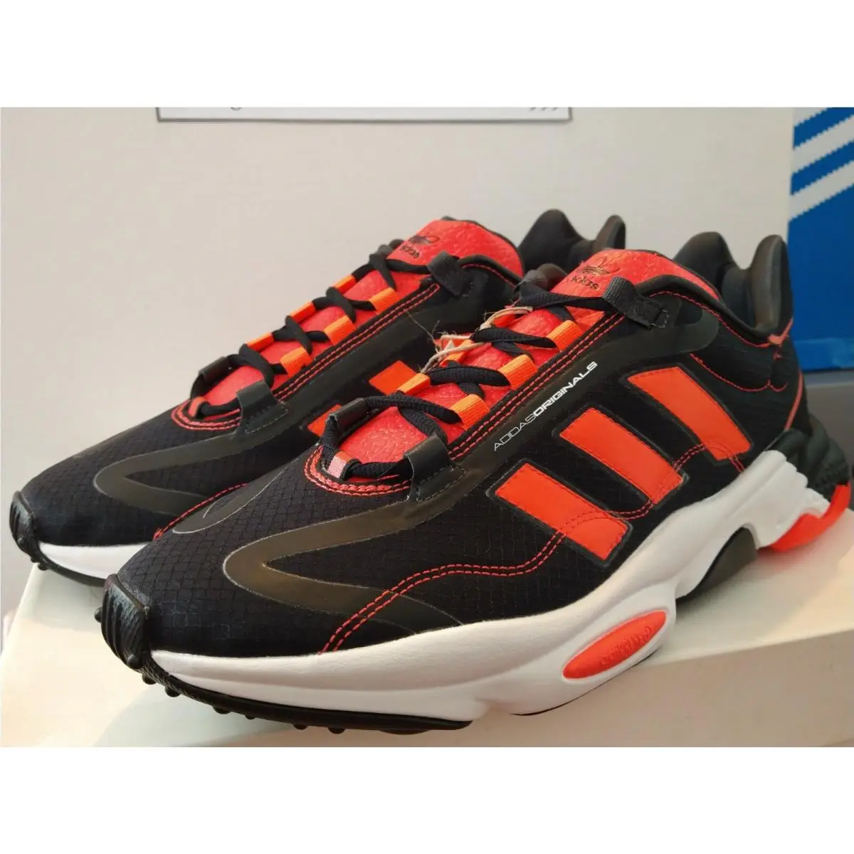 Adidas shoes - Adidas Ozweego Pure - Ozweego Pure - H04536 - Core Black / Cloud White - Solar Red, Manufacturer: Core Black / Cloud White - Solar Red (UPC: 194817781716) 5