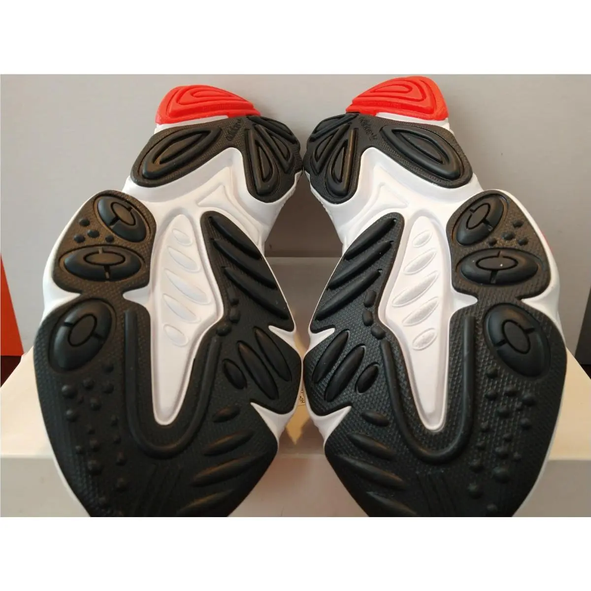 Adidas shoes - Adidas Ozweego Pure - Ozweego Pure - H04536 - Core Black / Cloud White - Solar Red, Manufacturer: Core Black / Cloud White - Solar Red (UPC: 194817781716) 3