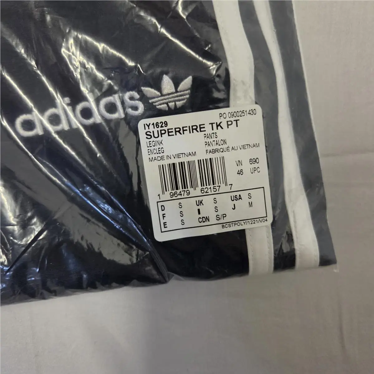 Adidas clothing - Legend Ink (UPC: 196479621577) 10