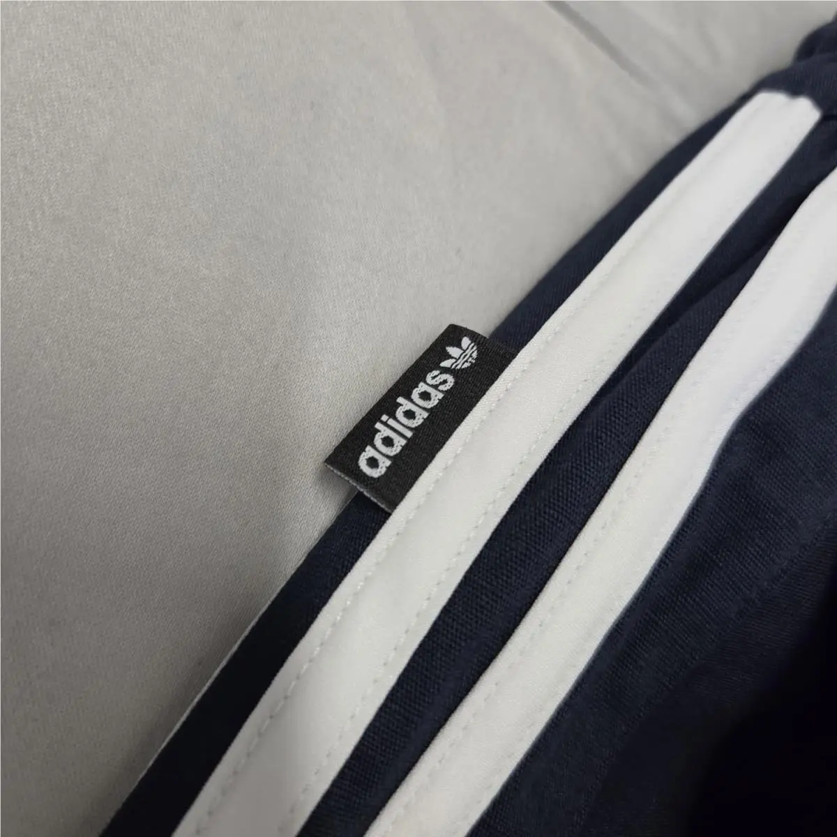 Adidas clothing - Legend Ink (UPC: 196479621577) 3
