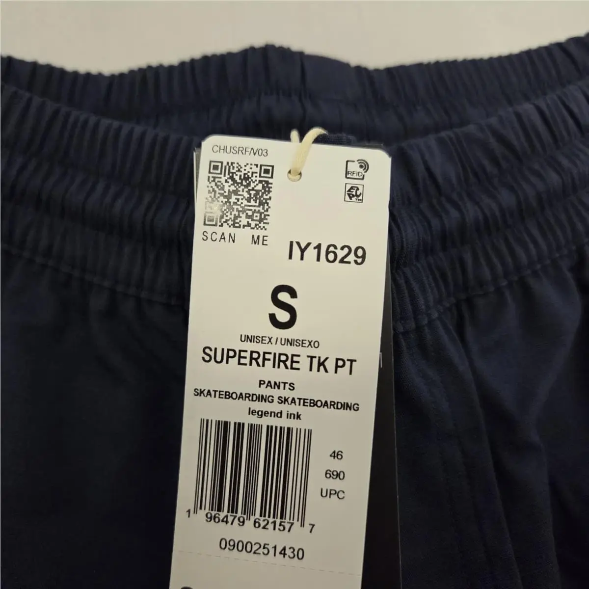 Adidas clothing - Legend Ink (UPC: 196479621577) 6
