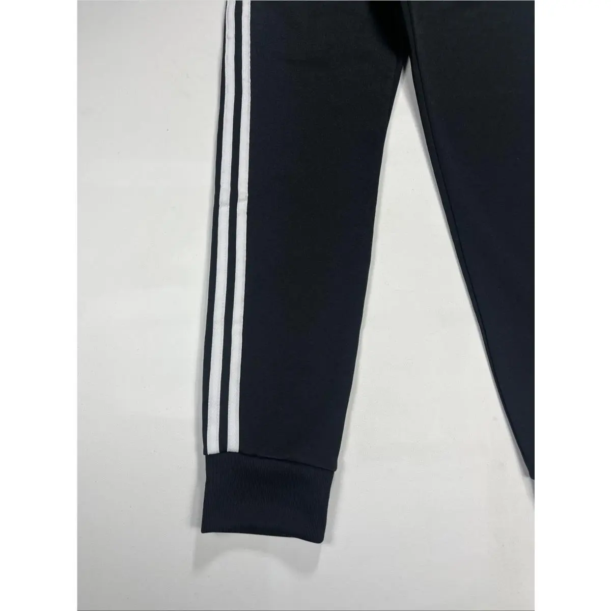 Adidas clothing - Black 8