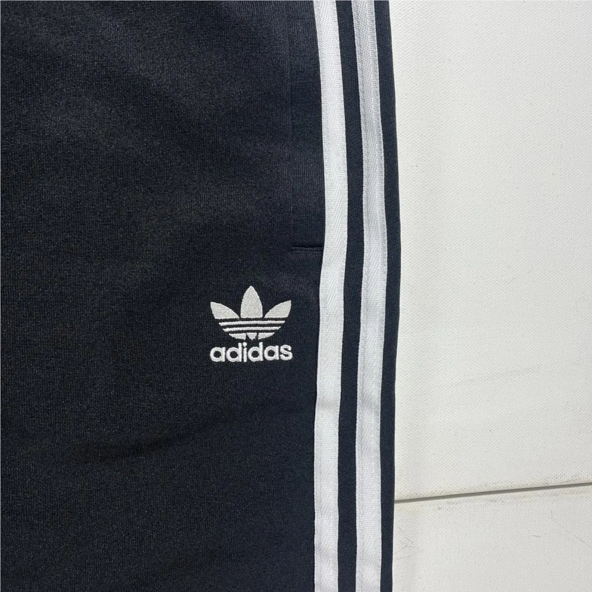 Adidas clothing - Black 11
