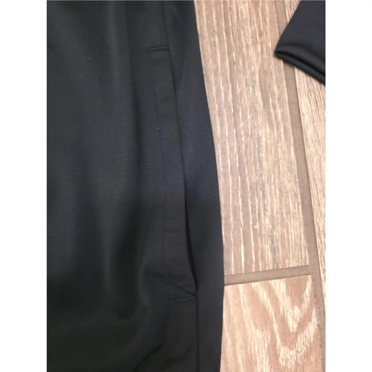 Adidas clothing - Black 4