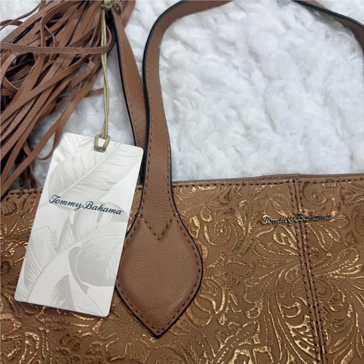 Tommy Bahama Barbados Leather Tote Camel/gold Carry Handle Large Embossed