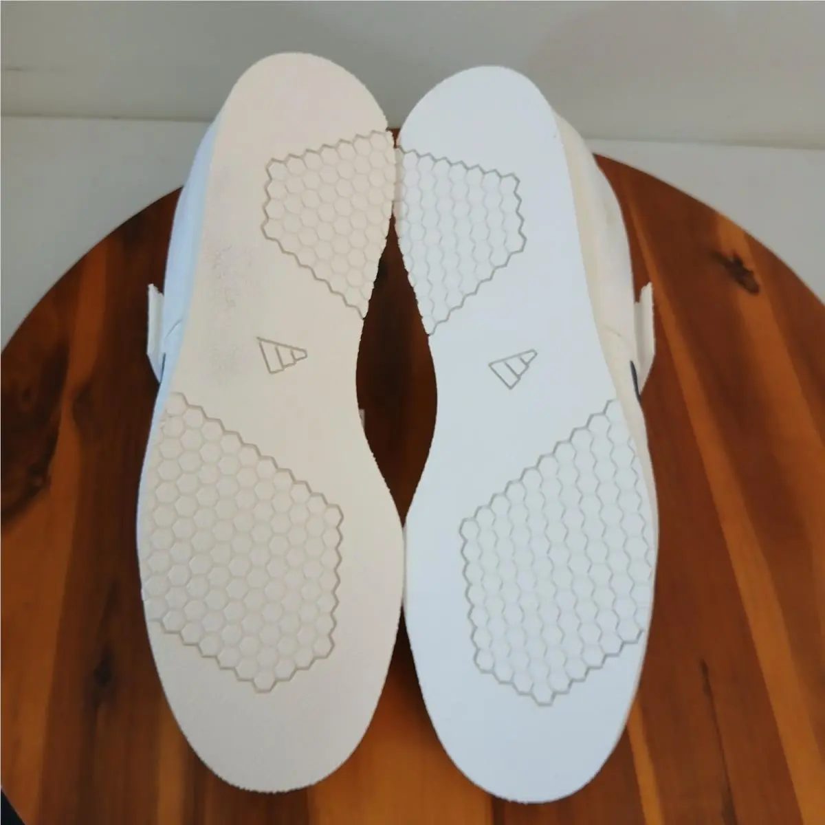 Adidas shoes - White 6