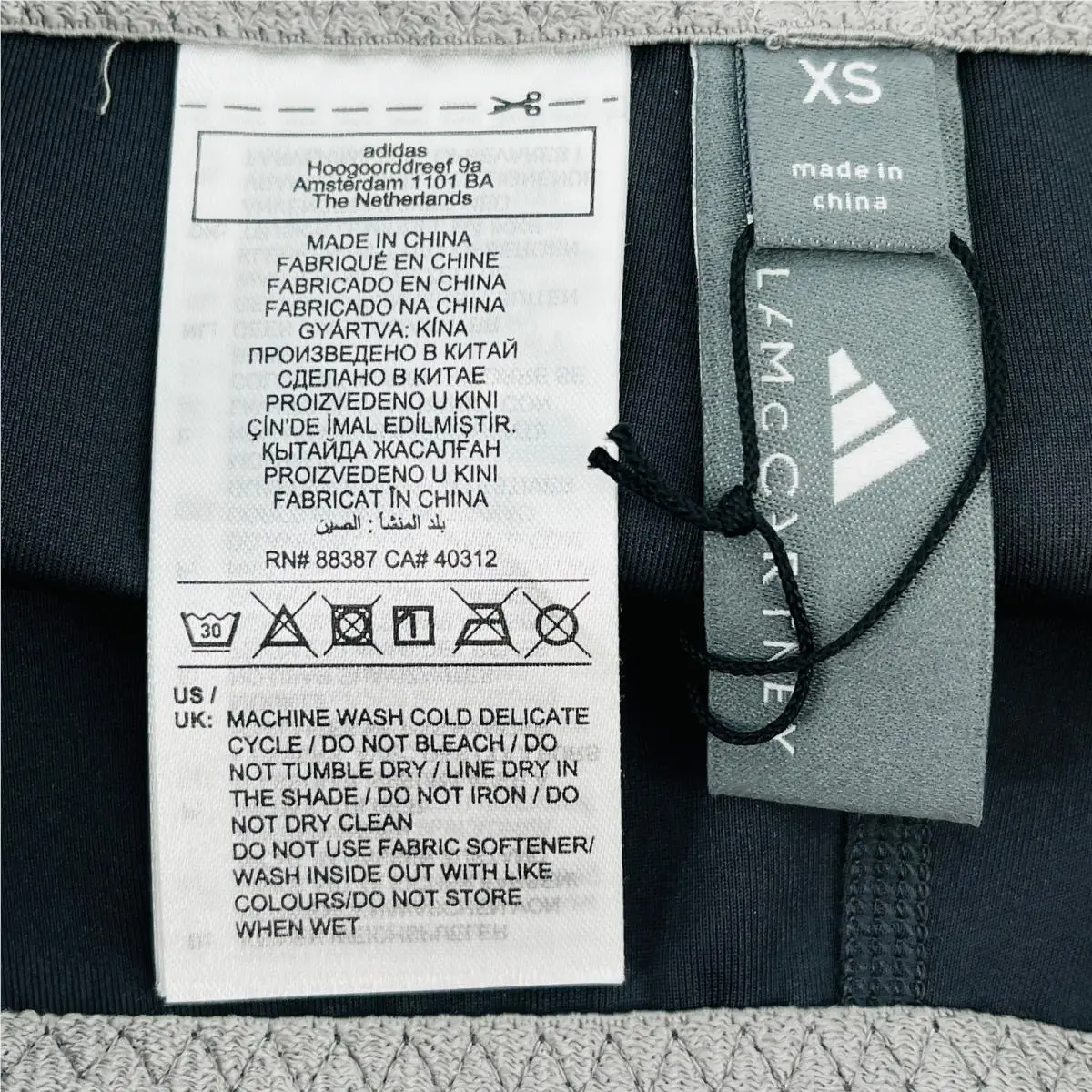Adidas clothing - Black 3