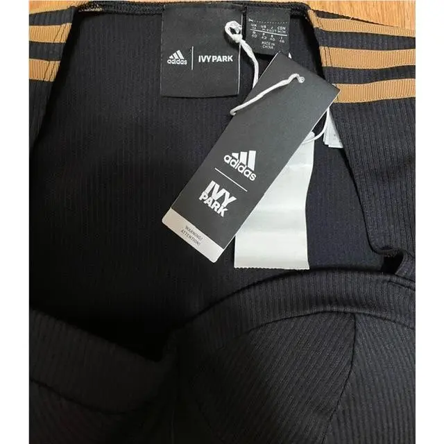 Adidas clothing - Black 3