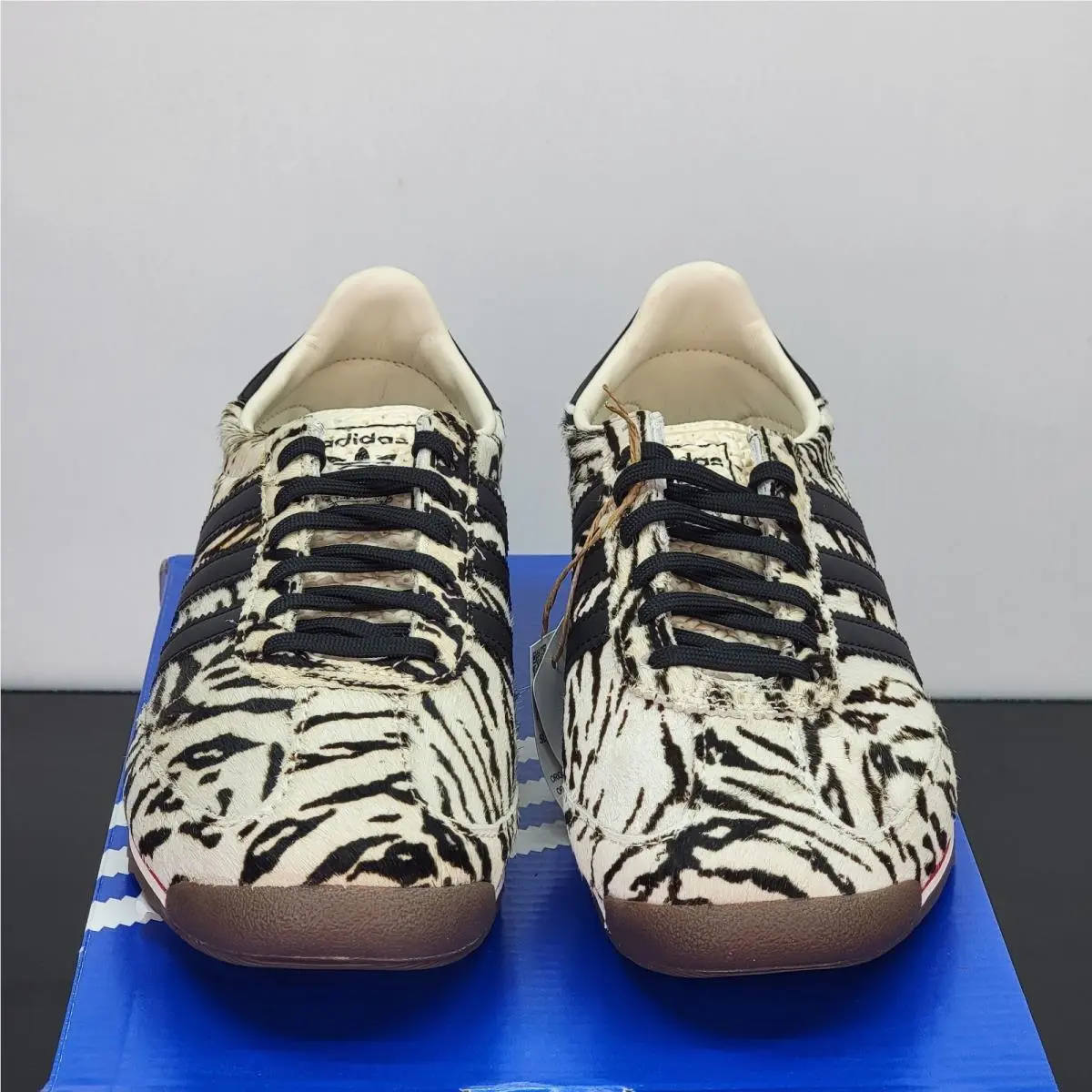 Adidas shoes - adidas SL 72 - KH8811 - Black 3