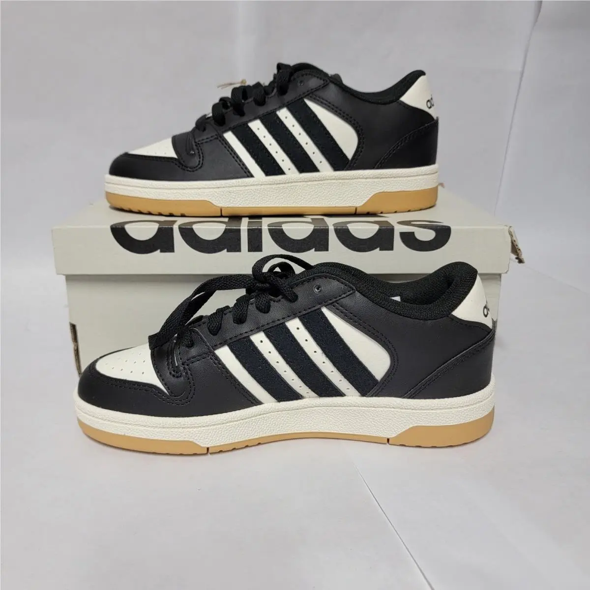 Adidas Break Start J Kids Basketball Sneakers Black White Gum Sole Size 3.5