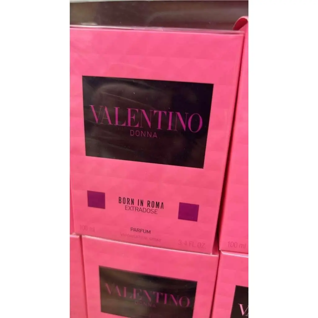 Valentino Donna Born IN Roma Extradose 3.4 OZ Parfum Spray