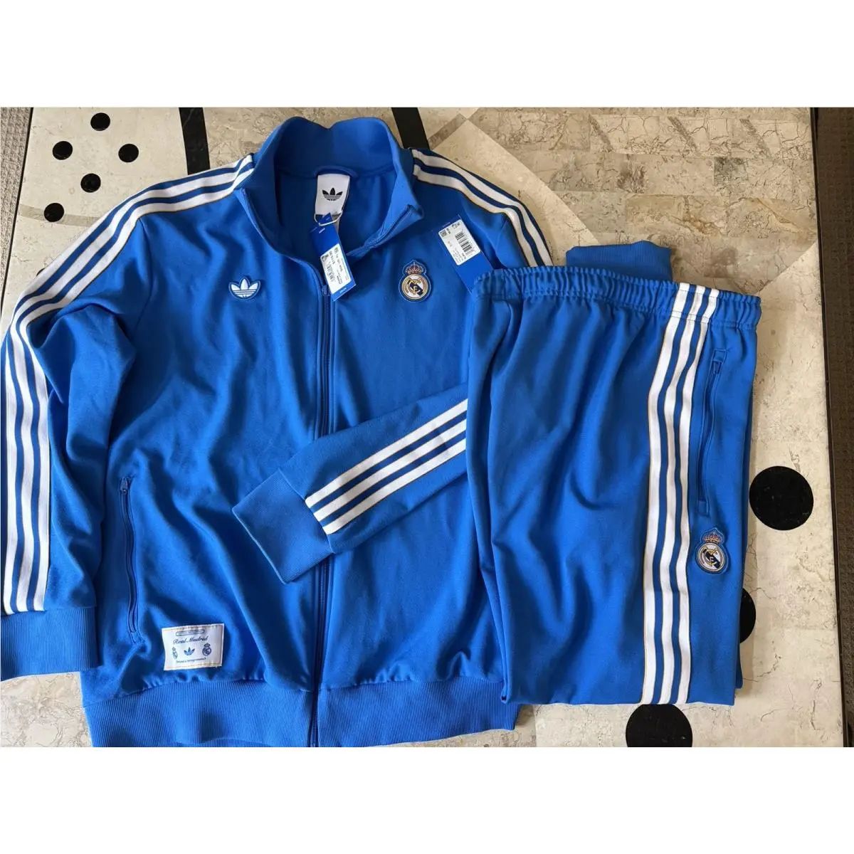 Adidas clothing - Blue/White 13