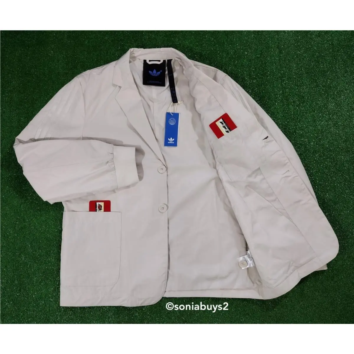 Adidas clothing - Aluminum 1