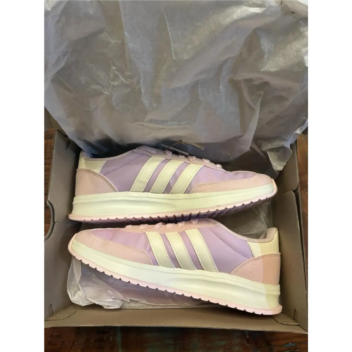Adidas Run 70S 2.0 Bliss Lilac / Off White / Clear Pink Youth Size 7 Women’s 8