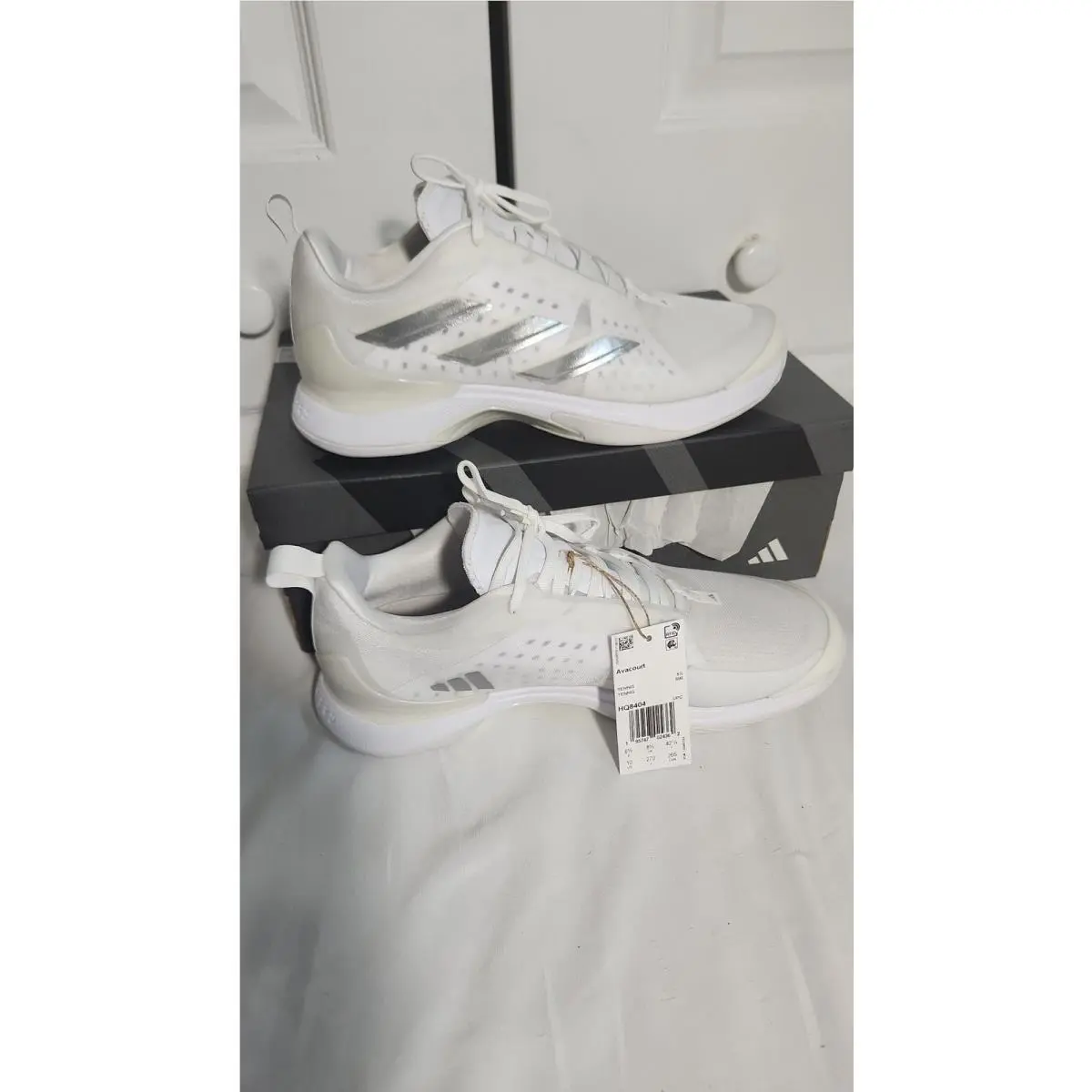 Adidas shoes - Avacourt HQ8404 - Avacourt - White (UPC: 0191028637375) 3