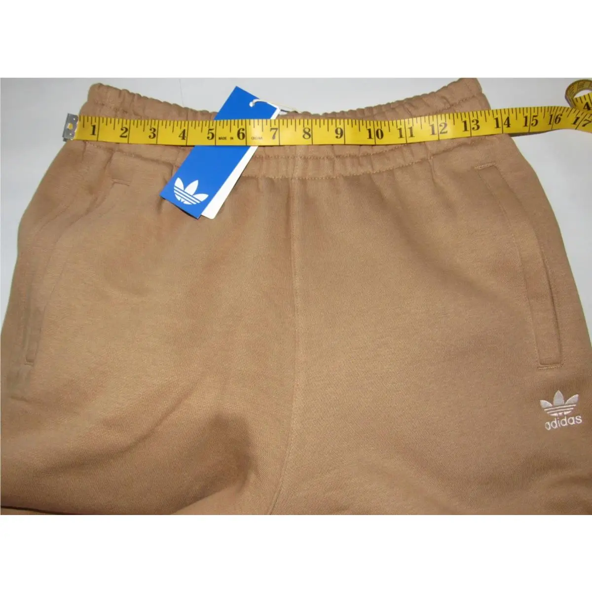 Adidas clothing - JX5184 - JX5184 - Cardboard (UPC: 197622585326) 16
