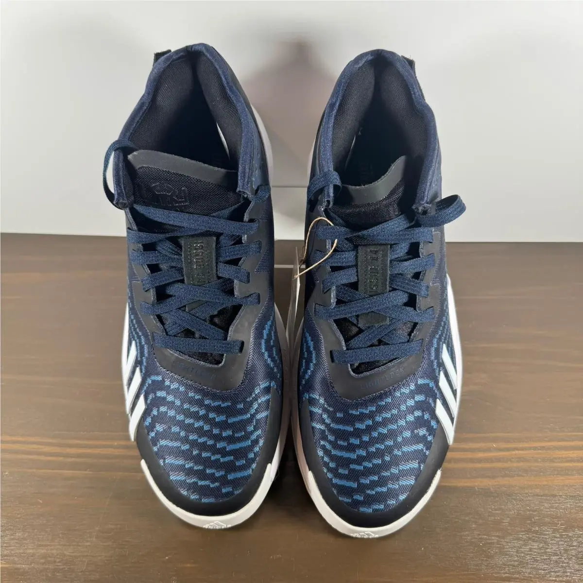 Adidas shoes - D.O.N. Issue 4 - Issue - Blue (UPC: 195740298548) 10