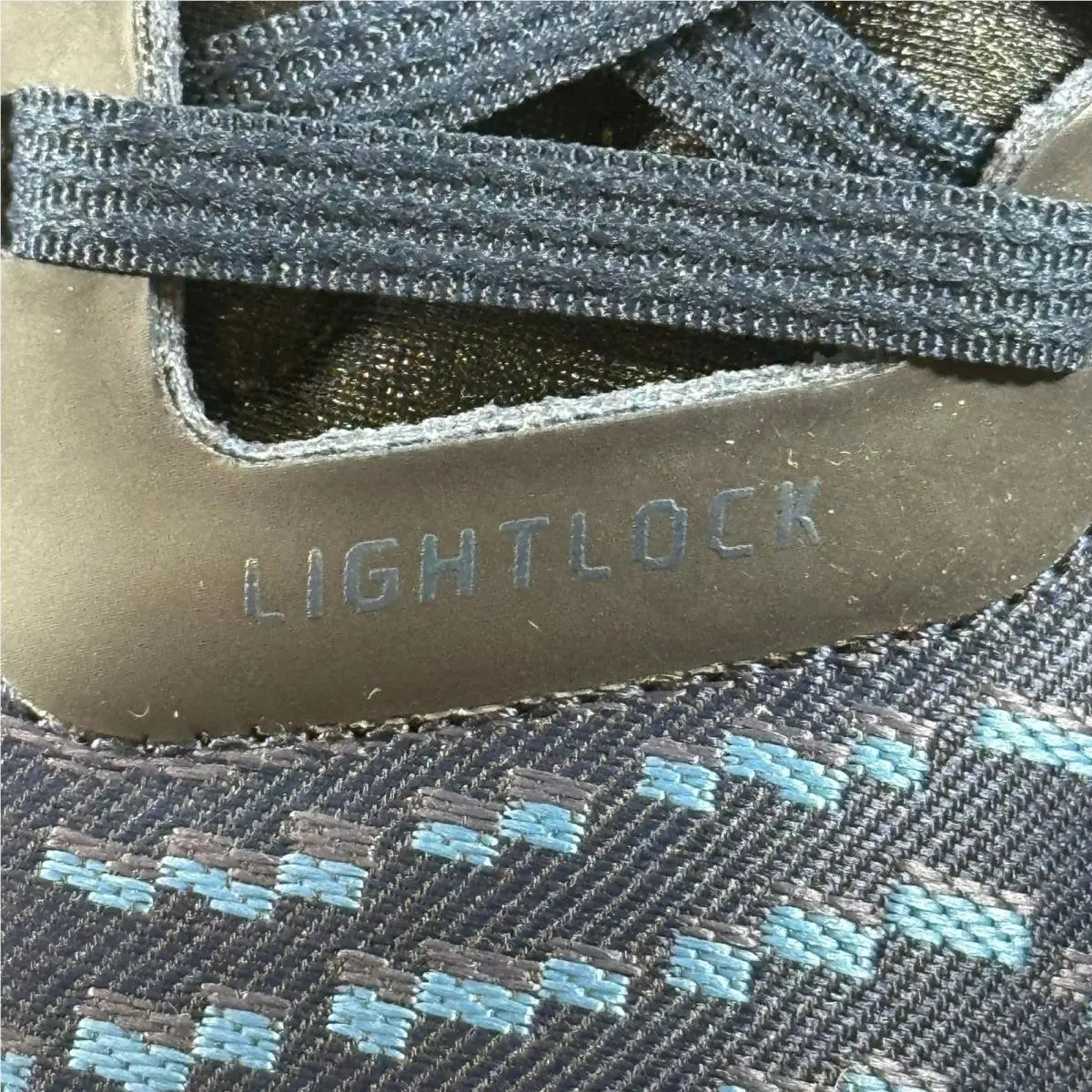 Adidas shoes - D.O.N. Issue 4 - Issue - Blue (UPC: 195740298548) 7