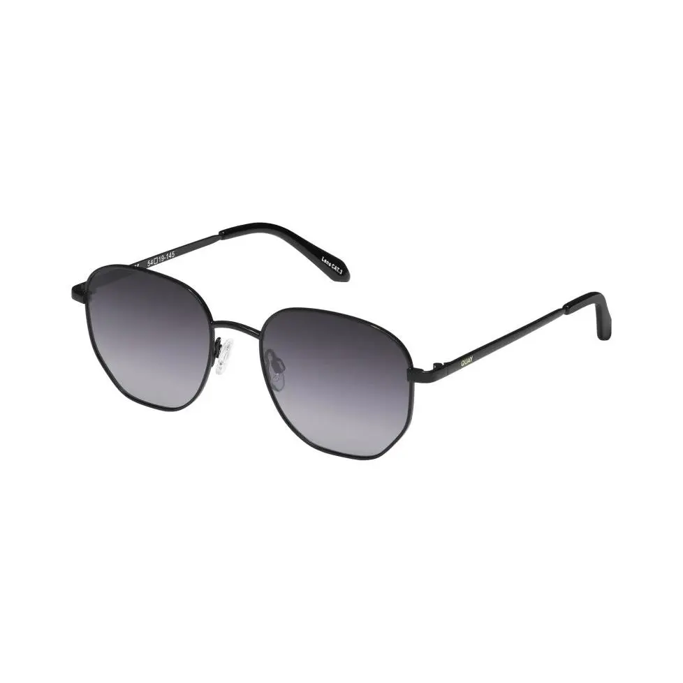 Quay Australia Big Time Sunglasses Black Smoke Polarized