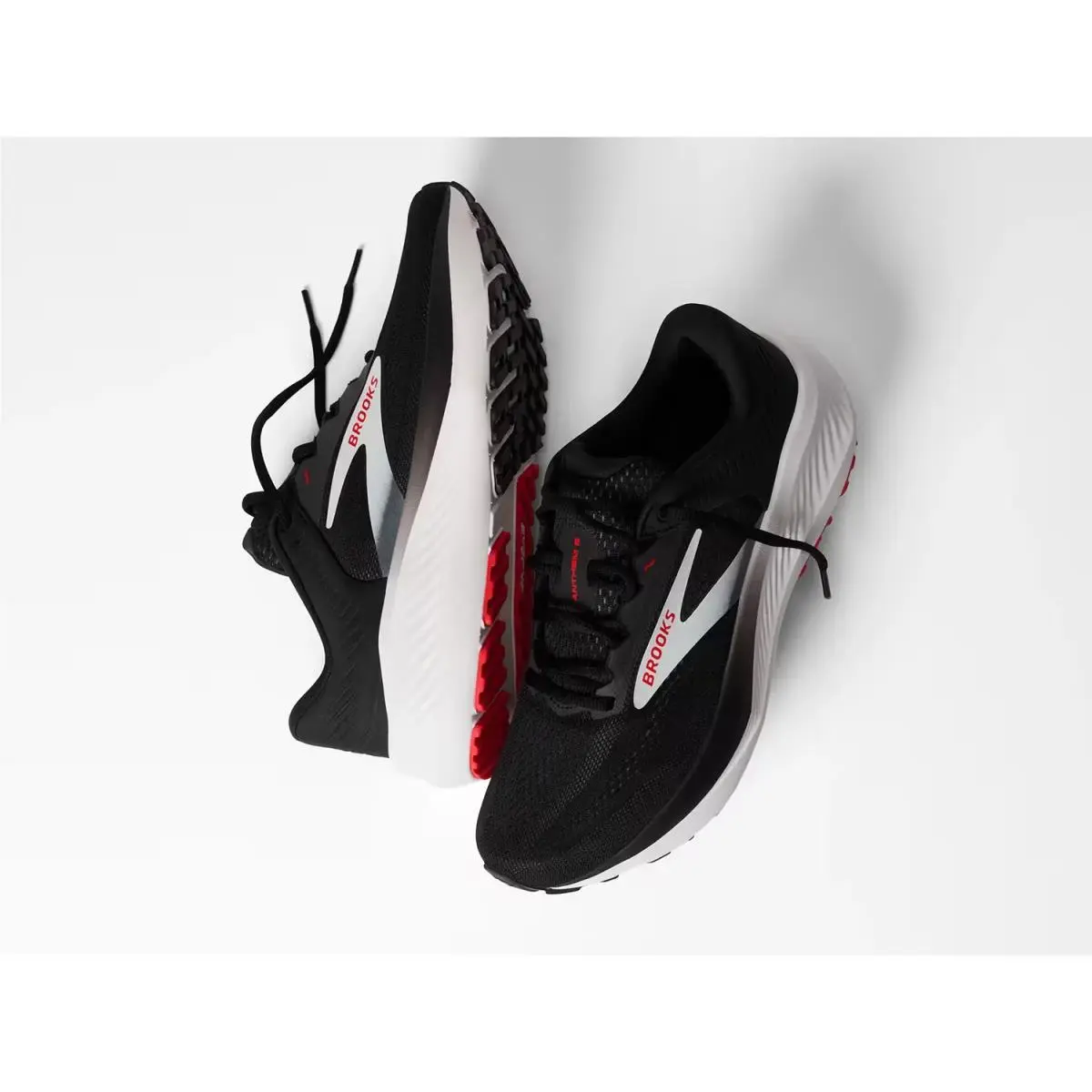 Brooks shoes - Black/White 14